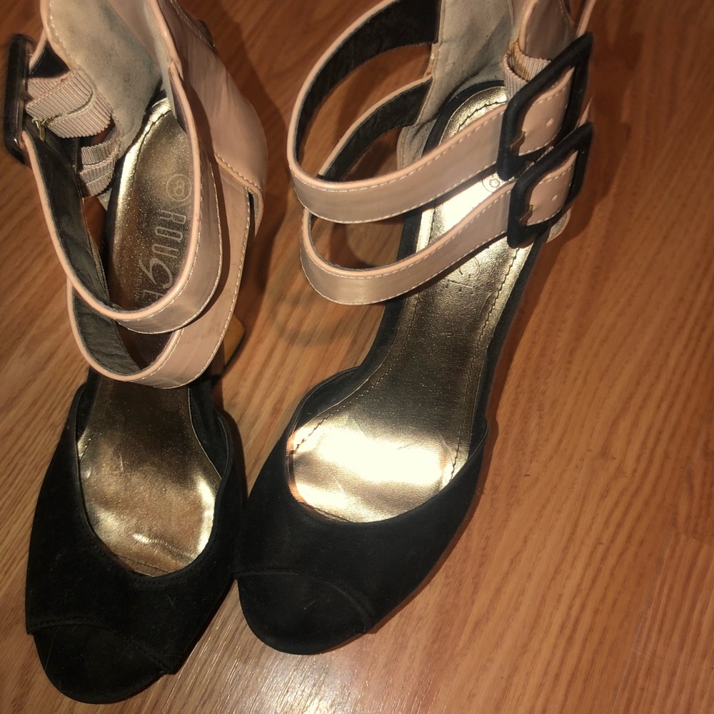 Heels - Picture 3 of 5